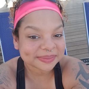 Meet your Posher, Felicia